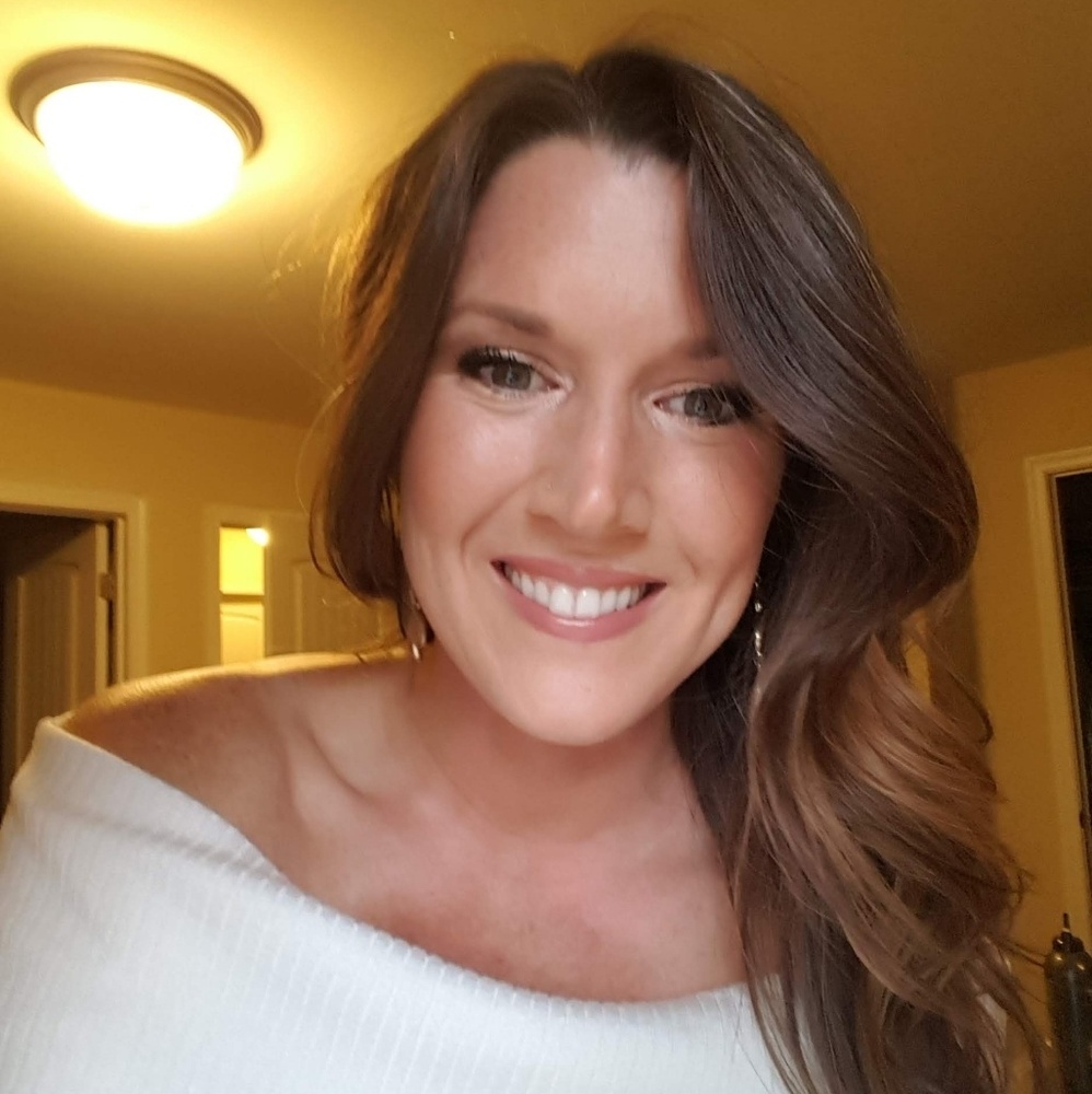 Meet your Posher, Karis